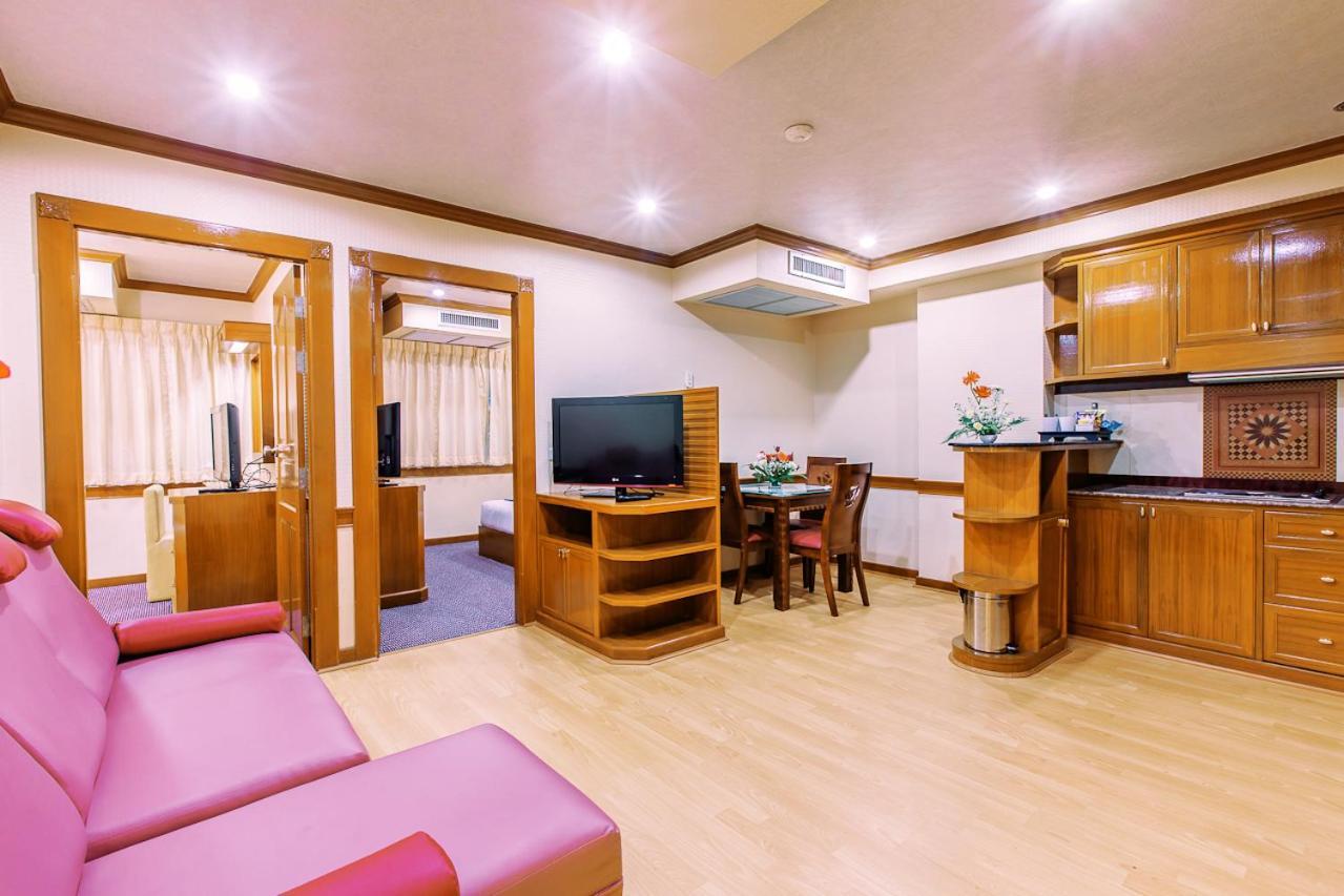 Varindavan Park Serviced Residence Bangkok Buitenkant foto